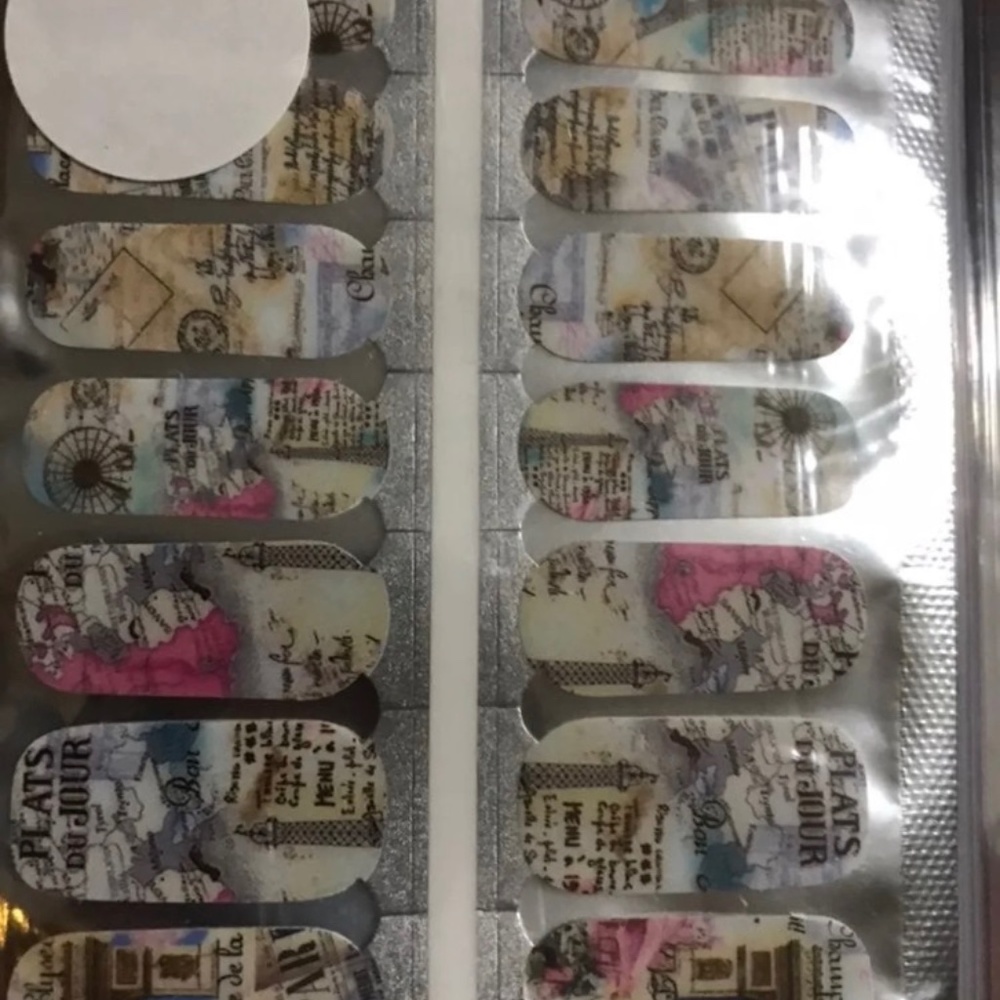 100% Nail polish strips pick 1 - Picture 4 of 16
